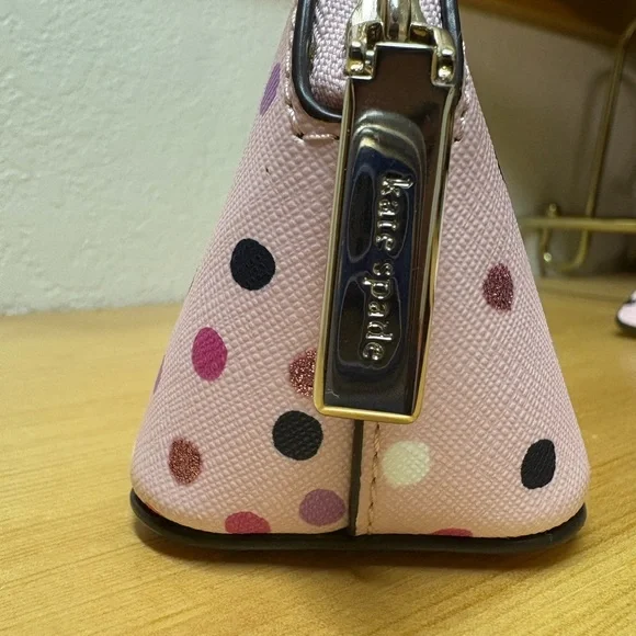 Very unique Kate spade pouch with glitter - Picture 4 of 6
